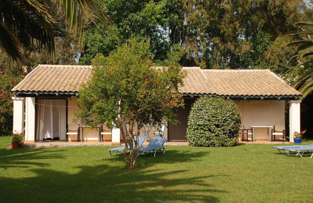 Lefkes Apartments Aharávi Szoba fotó