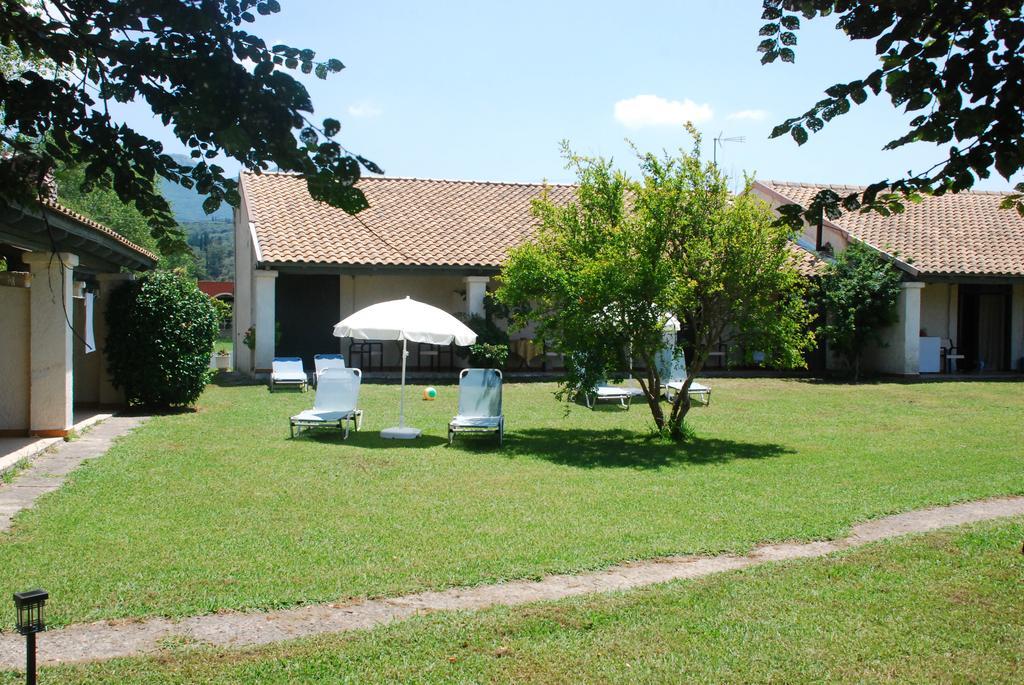 Lefkes Apartments Aharávi Kültér fotó