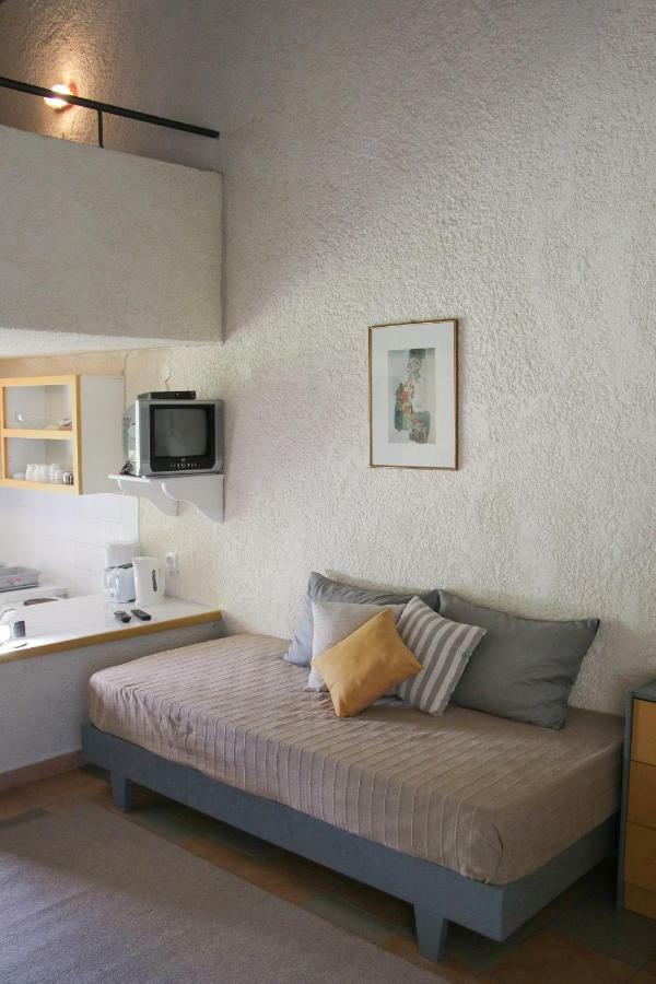 Lefkes Apartments Aharávi Kültér fotó