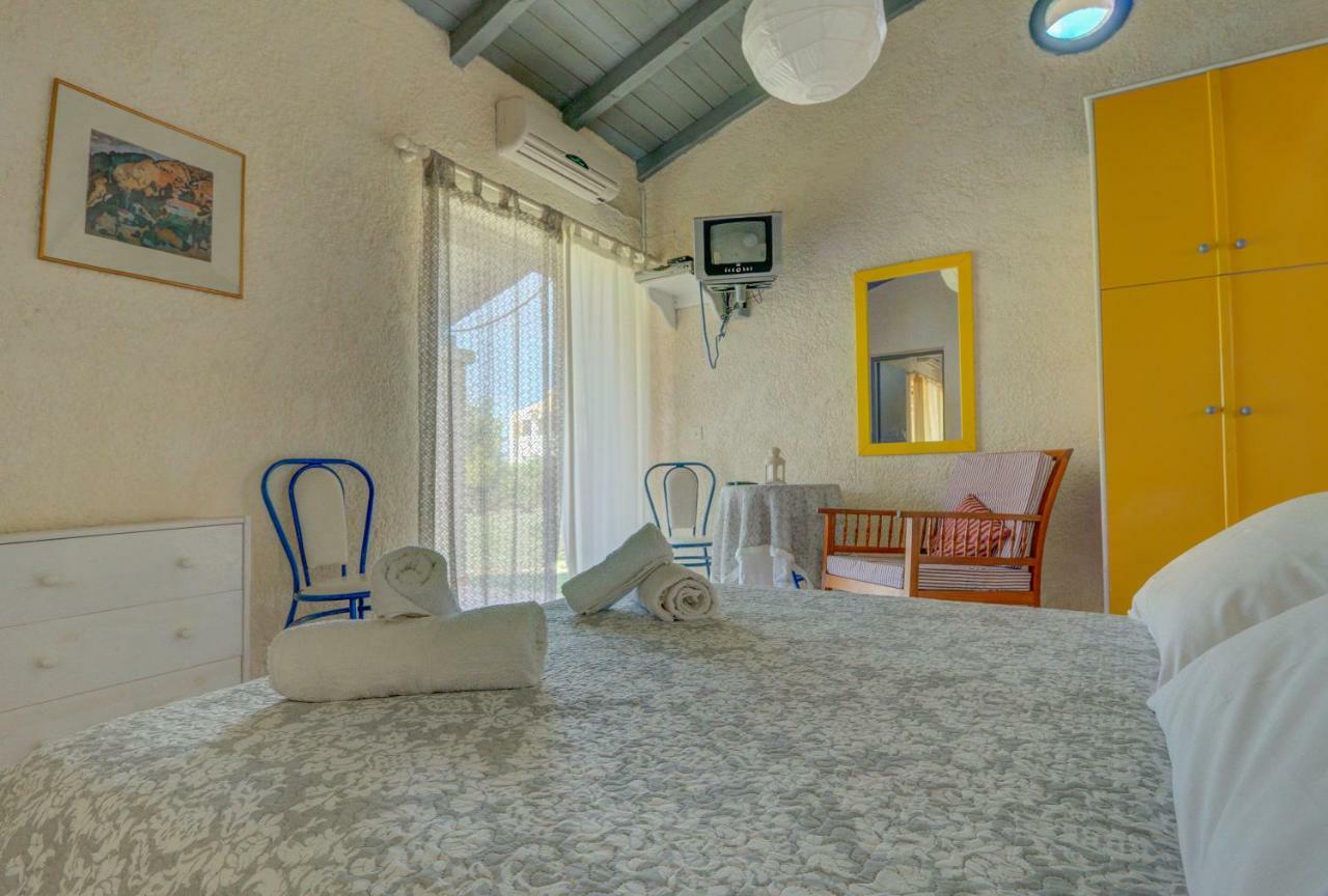 Lefkes Apartments Aharávi Kültér fotó