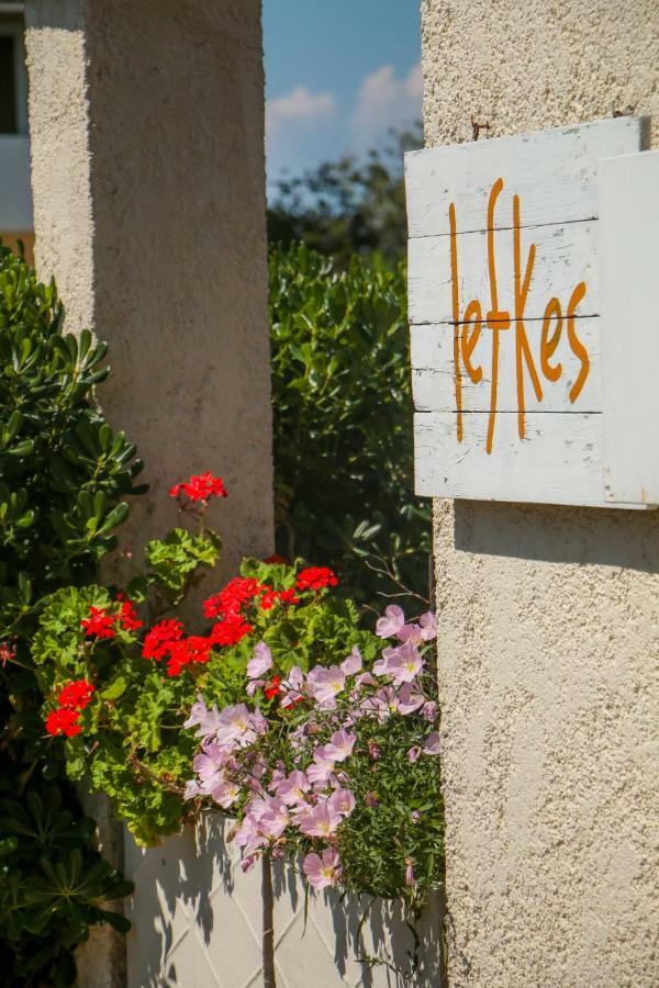 Lefkes Apartments Aharávi Kültér fotó
